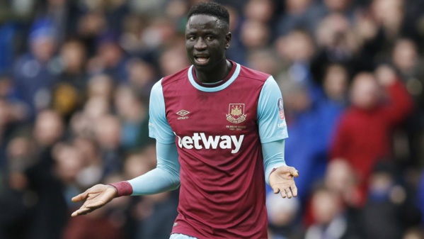 West Ham : Cheikhou Kouyaté défenseur central ?