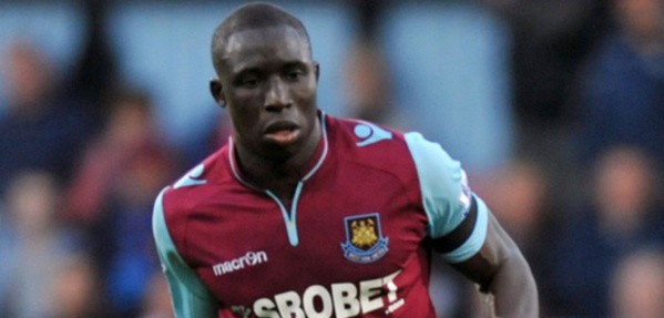 Newcastle: Momo Diamé pourrait rejoindre son ancien coach Steve Bruce à Aston Villa