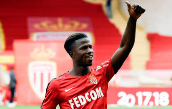 Monaco bat Lyon, Keita Baldé marque et voit rouge