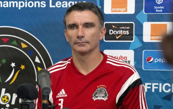 Al Ahly: le coach Patrice Carteron contre-attaque et accuse l’Espérance