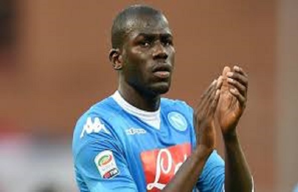 Naples : Koulibaly écarte Bruno Satin et confie ses intérêts à son frère