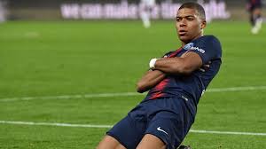 PSG : Mbappé, une 1ère depuis Papin et Henry !