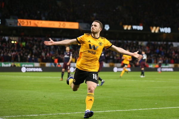 Angleterre : les Wolves corrigent Arsenal !