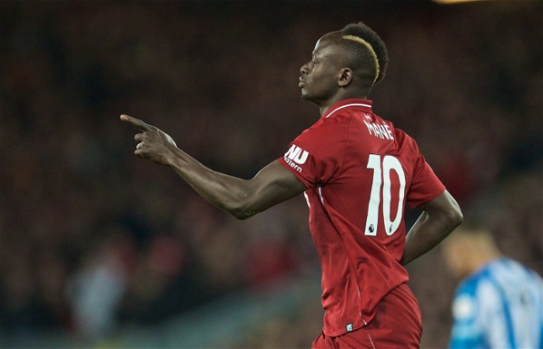 VIDEO : Liverpool atomise Huddersfield Town (5-0), Sadio Mané et Salah dépassent Aguero