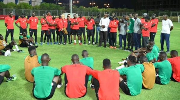 CAN 2019: Matar Ba rend visite aux Lions.