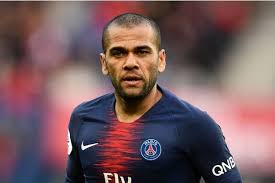 PSG : Dani Alves a reçu trois offres