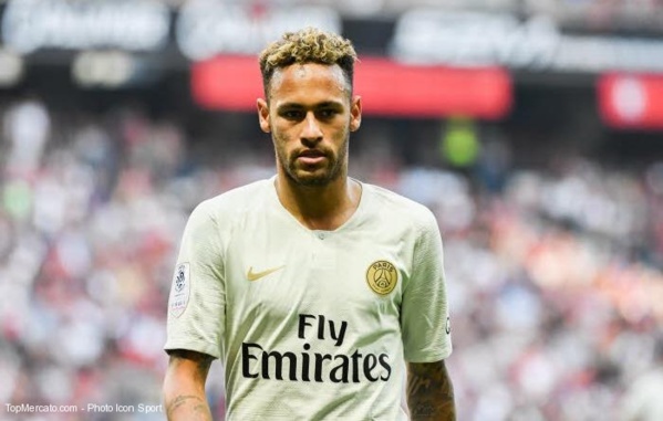 Neymar : Le PSG refuse encore le ''deal'' du Barça, une ultime offre sera formulée ce jeudi