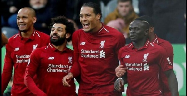 Liverpool : Virgil Van Djik choisit Mané devant Mouhamed Salah