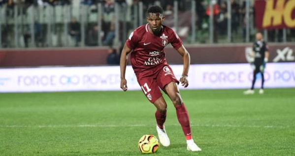 Metz : Opa Nguette buteur face à Nîmes