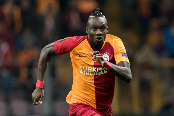 ​Mbaye Diagne: "Je joue au foot pour l’argent"