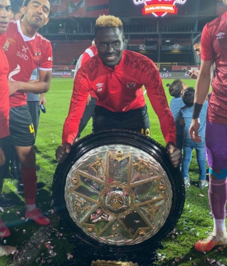 Égypte : Aliou Badji a reçu son trophée de champion