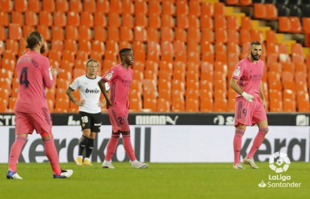 Liga : Le Real Madrid encaisse trois penalties et sombre à Valence