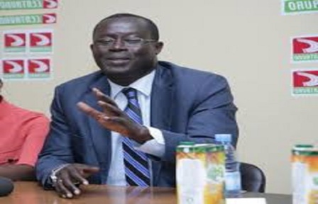 Présidence CAF : Ahmad Ahmad miserait sur Augustin Senghor pour le succéder ?