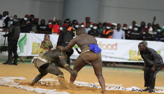 Boy Niang 2 rate encore son examen contre Tapha Tine