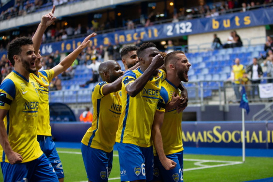 Ligue 2 France : Sochaux bat Bastia et reste dans la course pour la montée