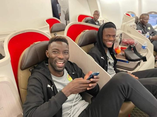 IMAGES : les Lions dans l'avion en direction de Doha