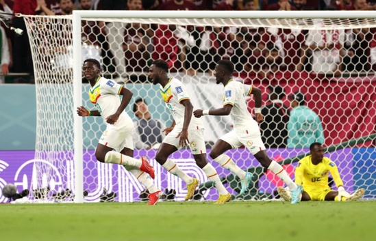 Coupe du monde 2022: le Sénégal bat le Qatar et se relance