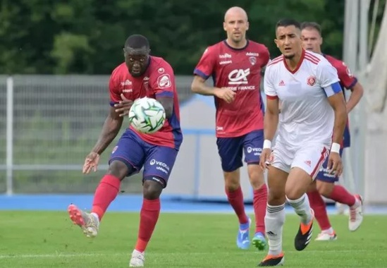 Ligue 2 : Sabaly s’offre un record, Saivet encore buteur