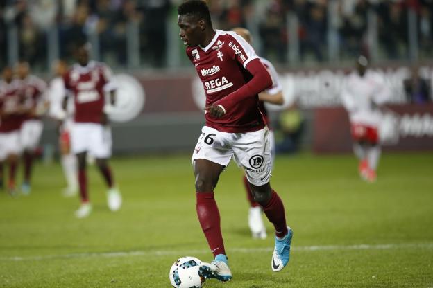 TRANSFERT: Rennes fonce sur Ismaila Sarr