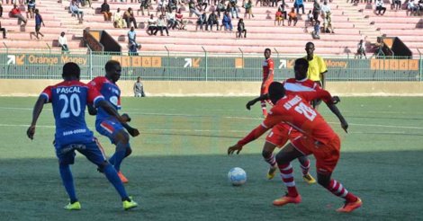 Ligue 1/ 7e Journée: L' AS Douanes domine (1-2) Ngb