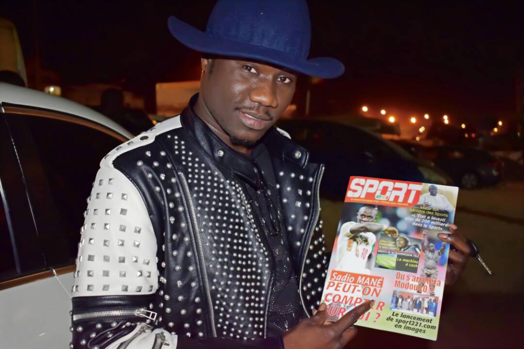 La star Waly Seck avec votre magazine SPORT221