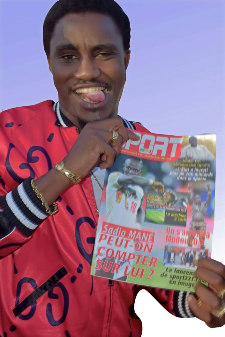 La star Waly Seck avec votre magazine SPORT221