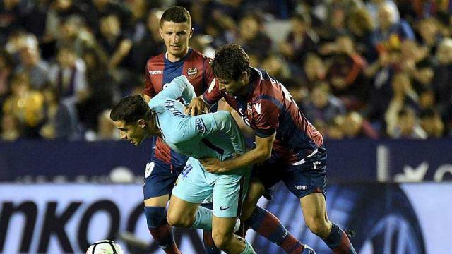 Liga : Battu par Levante, Barça ne soulevera pas la Coupe en or