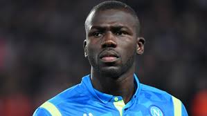 Mercato : Koulibaly dans la short-list de Manchester United pour l’été