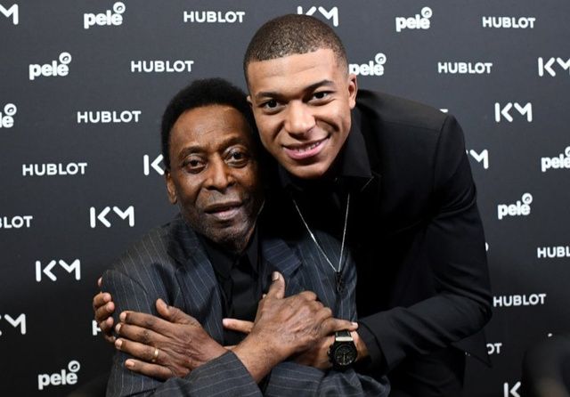 PHOTOS : la rencontre entre Mbappé et Pelé