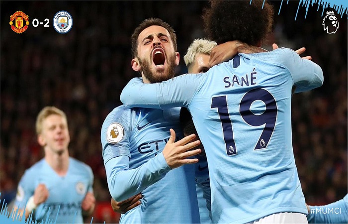 Manchester City s'offre le derby et prend les commandes dans le sprint final (MU 0-2 City)