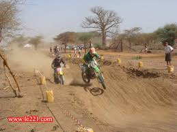 Course à moto : le champion d’Italie et de la France attendus au Sénégal en juillet