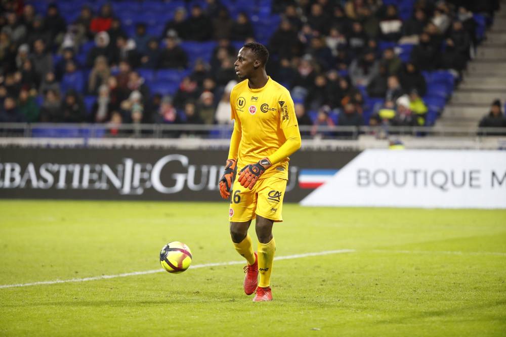 Edouard Mendy sur le point de quitter Reims