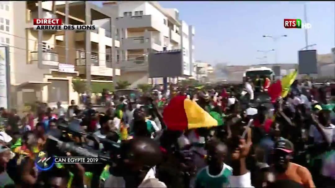 Les images de l’arrivée des Lions à l’aéroport LSS