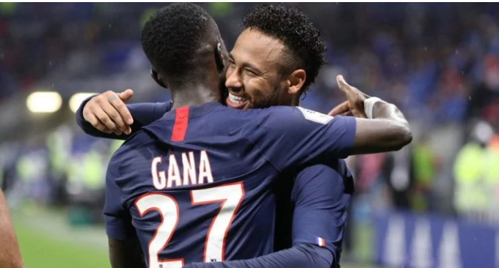 Neymar encense Gana Gueye : « Tu es un crack »