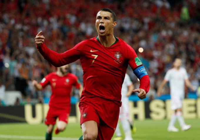 Grandiose CR7 : Cristiano Ronaldo a inscrit le 699e but de sa carrière