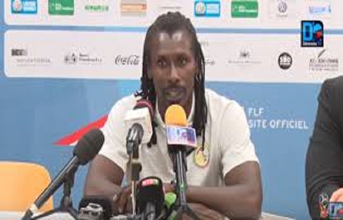 Double confrontation des "Lions" : Aliou Cissé désavoue les dates de la CAF