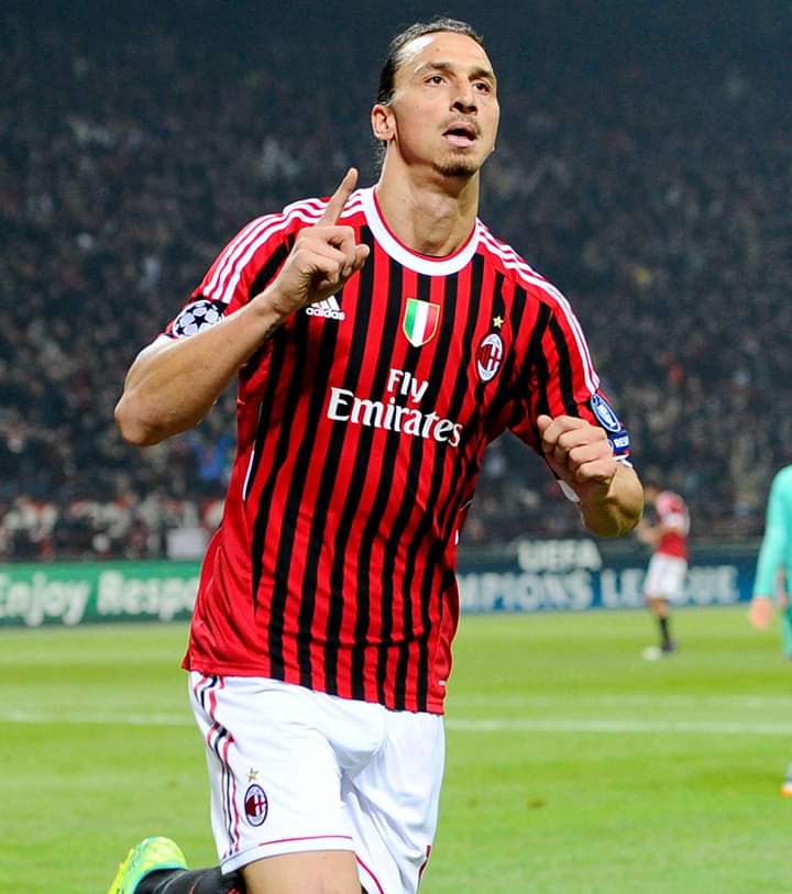 C'est fait ! Zlatan Ibrahimovic va signer au Milan AC !