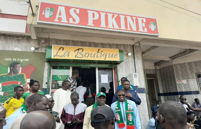 Ligue 1 : l’AS Pikine ouvre sa propre boutique pour vendre ses maillots et accessoires