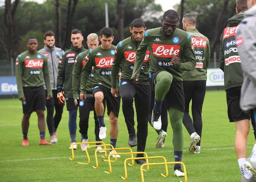 Série A : Naples reprend les entraînements le 25 mars !