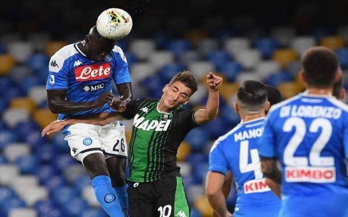 Série A : Koulibaly à deux points de la Roma