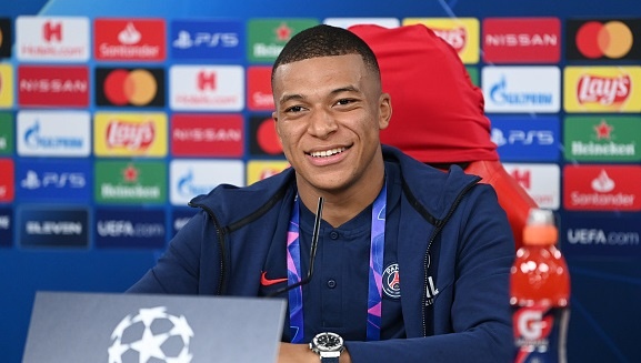 Mbappé : « Je suis venu au PSG pour marquer l’histoire du club »