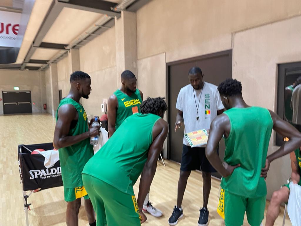 Les Lions du Basket sont arrivés à Francfort pour le TQO