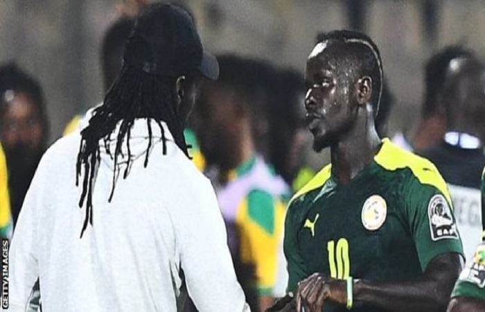 Aliou Cissé: "Sadio Mané ne subira d'opération"