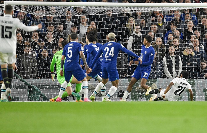 Ligue des champions : Chelsea cède encore devant le Real (0-2)