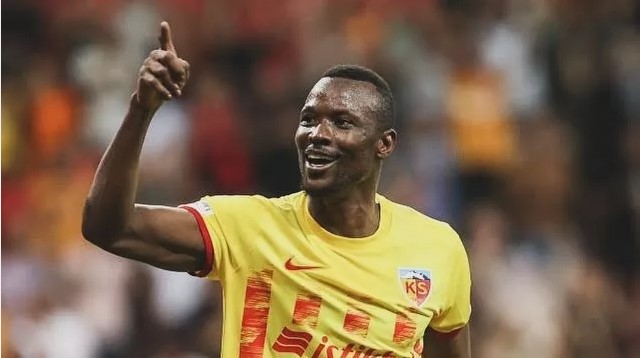 Mercato : Mame Baba Thiam signe à  Pendikspor