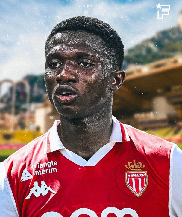 Metz : Lamine Camara à Monaco pour un montant de 9 milliards