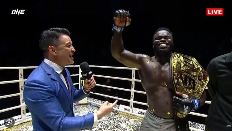 MMA : Reug Reug champion du monde