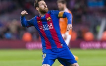 FC BARCELONE: : Lionel Messi prolonge jusqu'en 2021