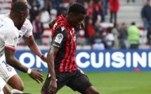 VIDEO-Moussa Wague débute avec Nice vainqueur de Lyon (2-1)