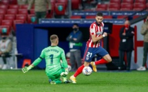 Liga : Atletico Madrid bat Barcelone (1-0)